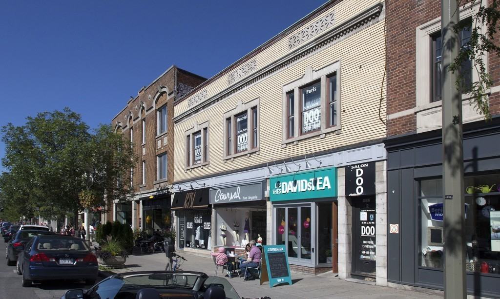 4863 Rue Sherbrooke O - Photo 2 of 3