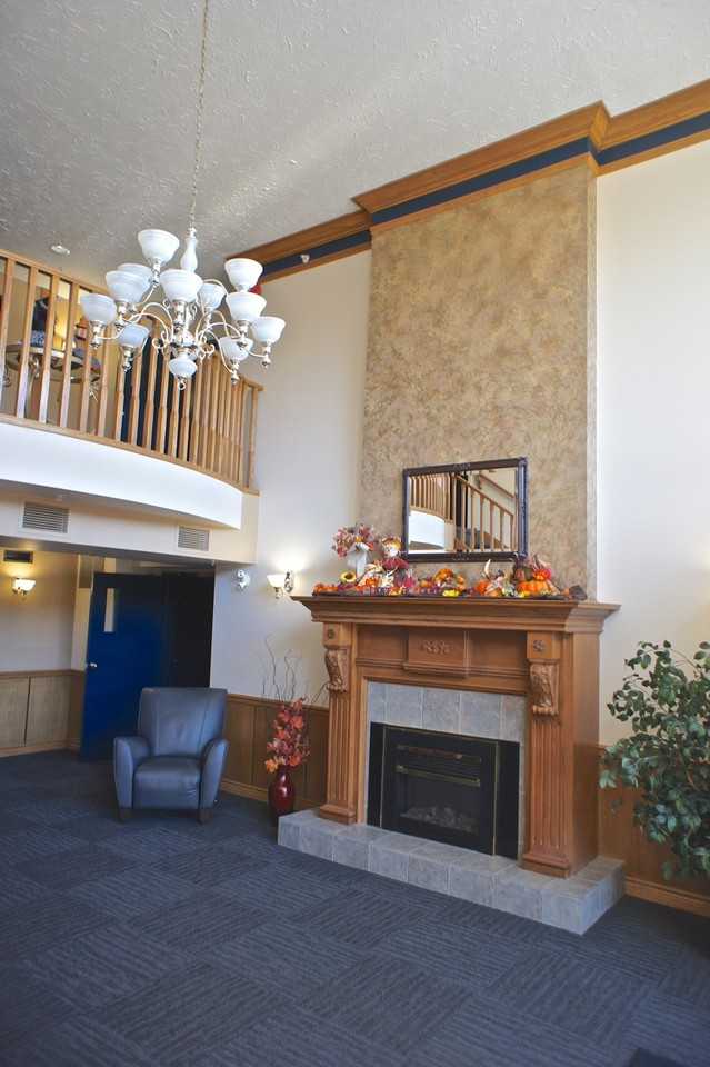 75 Gervais Rd - Photo 3 of 20