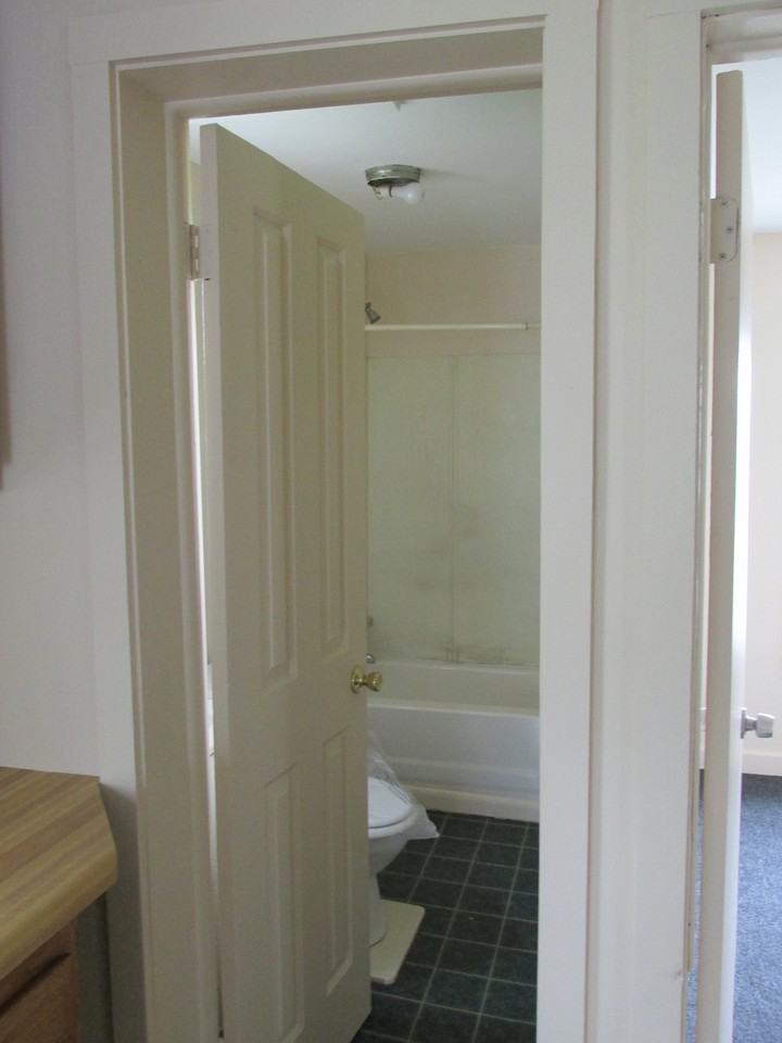 204 Hebard St - Photo 2 of 10