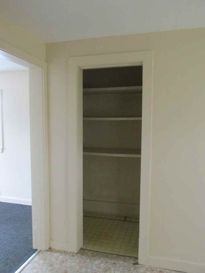 204 Hebard St - Photo 3 of 10