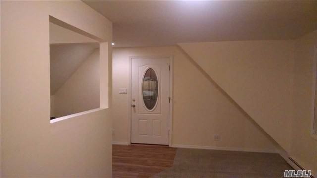 27 Arbor Ln - Photo 2 of 11