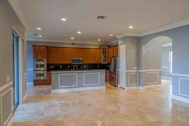 9326 Plantation Estates Drive - Photo 2 of 5