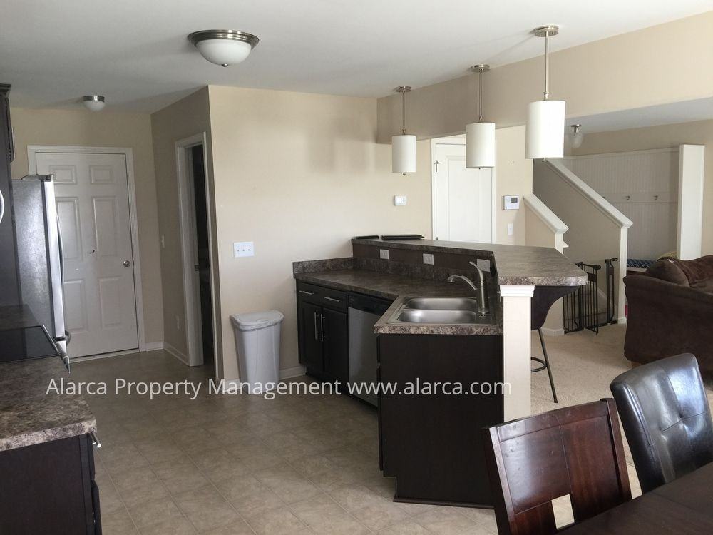 2751 Bramble Ridge Ct - Photo 3 of 8