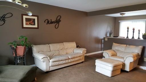 2693 Ridgecroft Dr SE - Photo 2 of 12