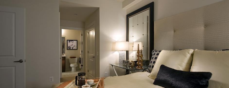 1025 S Walter Reed Dr - Photo 2 of 4