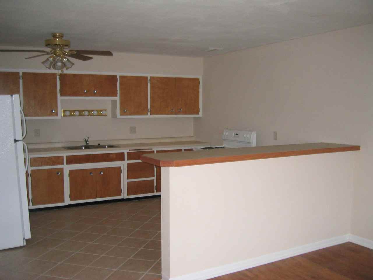 102 Paoli St - Photo 3 of 9