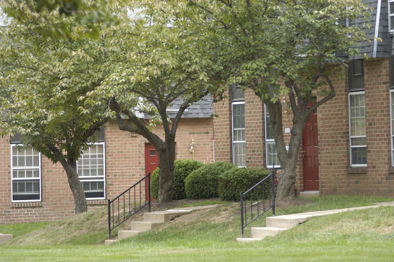 3300 Neshaminy Blvd - Photo 2 of 4