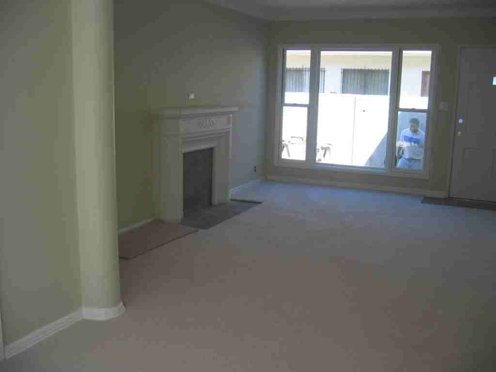 1204 N Formosa Ave - Photo 2 of 4