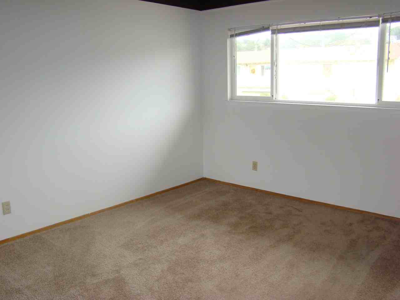 340 Esplanade Ave #20 - Photo 2 of 4