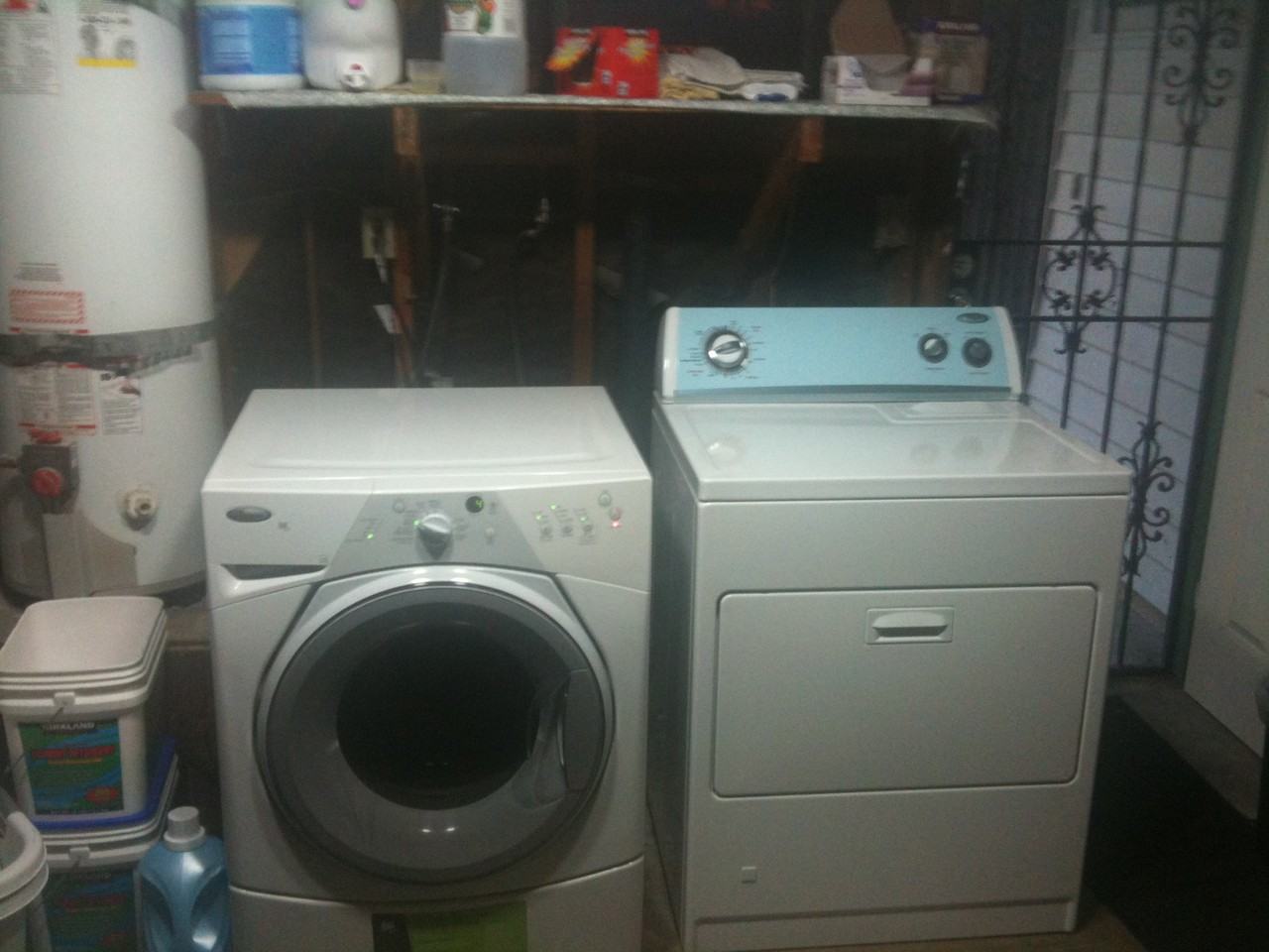 1248 Finch Pl - Photo 3 of 4