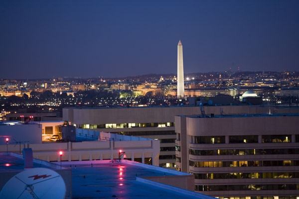 2200 Crystal Dr - Photo 3 of 4