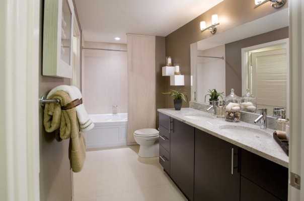 240 20th St S - Photo 3 of 4