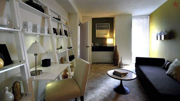 8800 Georgia Ave - Photo 2 of 4