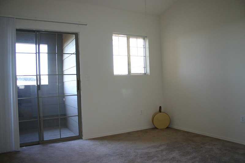 37 Short Dr #1 - Photo 3 of 4