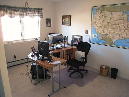 1133 Utica Cir - Photo 3 of 4