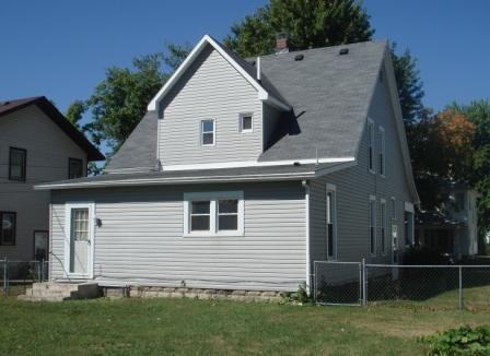 511 Harrison Ave - Photo 2 of 4