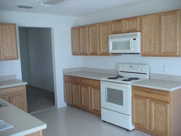 1889 Wake Forest Ave - Photo 2 of 4