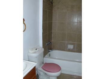 2153 Conlyn St - Photo 3 of 4