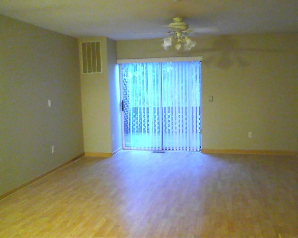 22 Leeward Ln - Photo 2 of 4