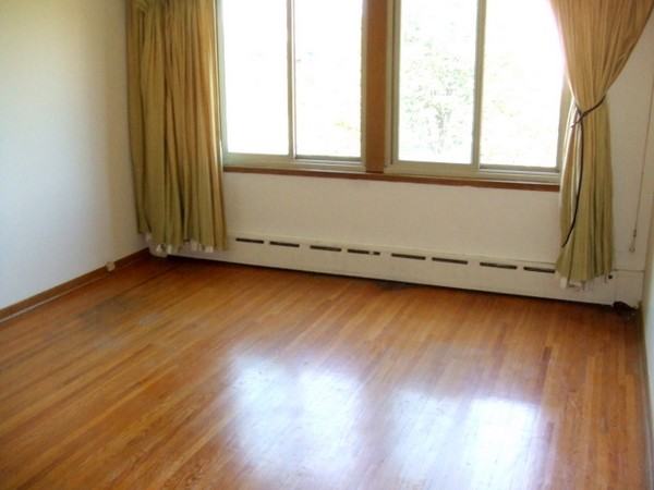 2709 Park Ave S #104 - Photo 2 of 3