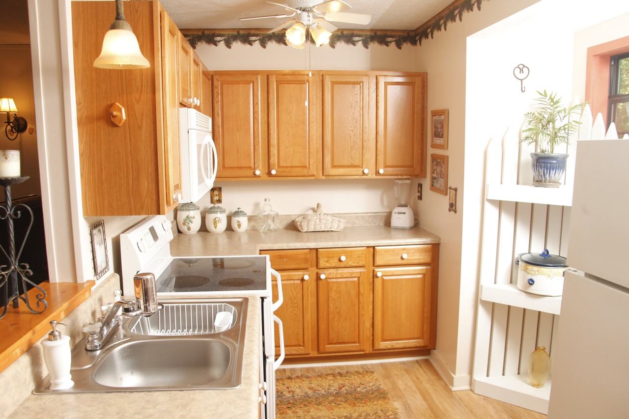 207 Westgate Cir - Photo 3 of 14