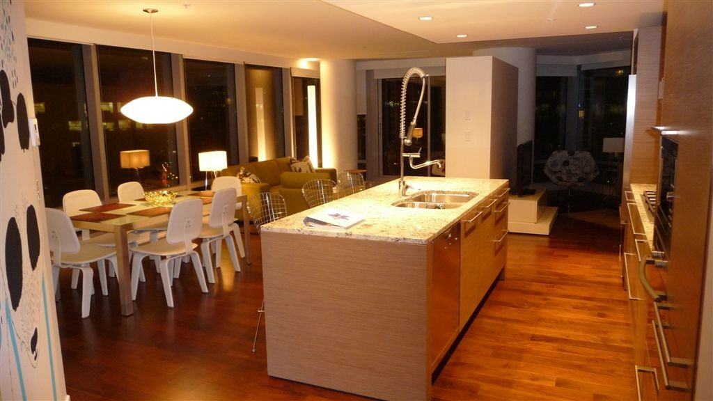 1111 Alberni St - Photo 3 of 4