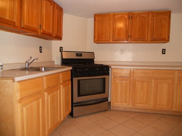 237 Decatur St - Photo 3 of 3