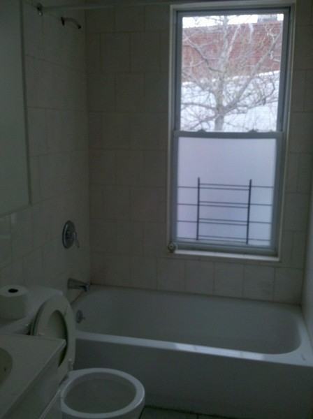 339 Tompkins Ave TOP - Photo 2 of 5