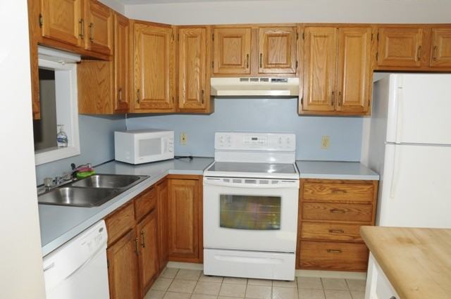 38 Trellis Dr - Photo 2 of 4
