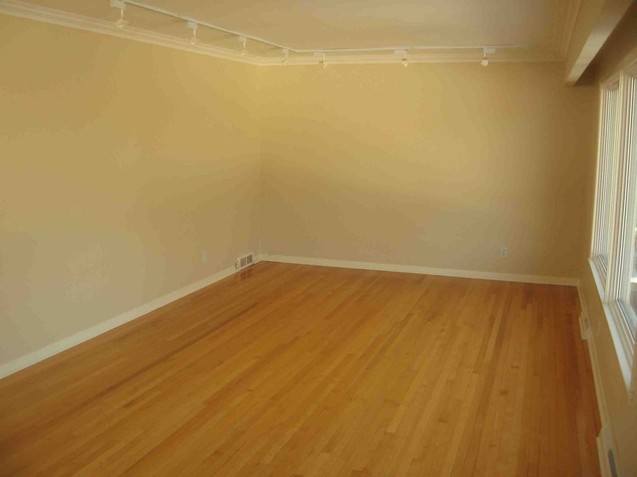 521 Hay St #521 - Photo 3 of 7