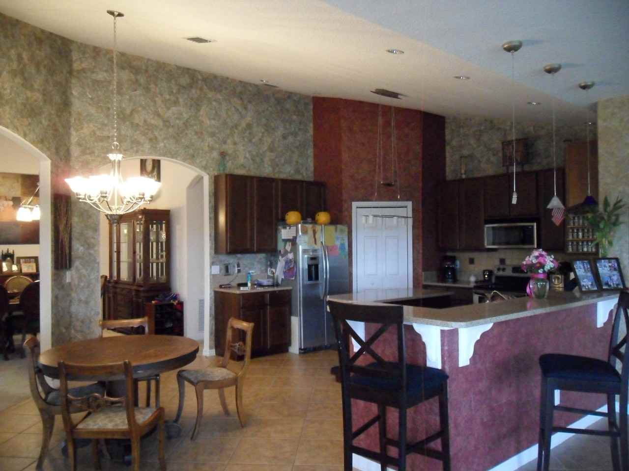 10908 Smokey Ridge Ct - Photo 3 of 6