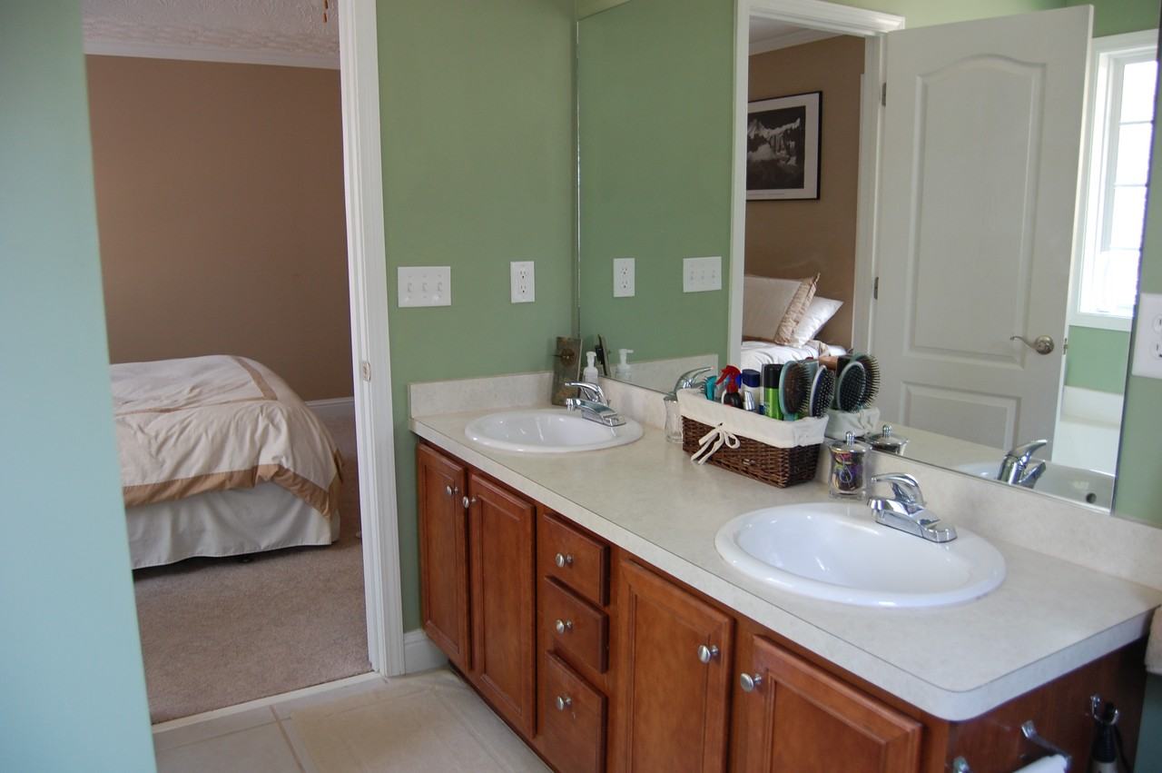 309 Pine Ridge Cir - Photo 3 of 4
