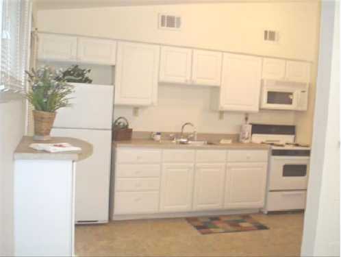 160 Euclid Ave - Photo 2 of 11