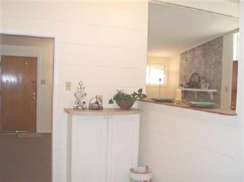 160 Euclid Ave - Photo 3 of 11