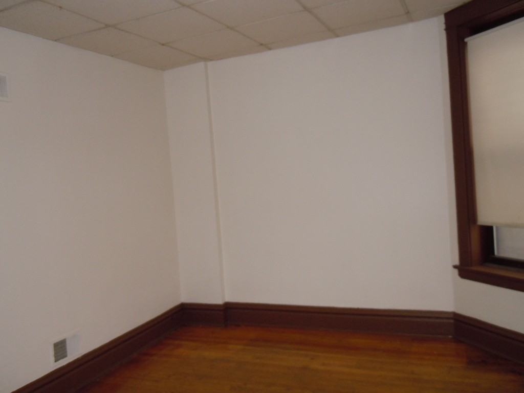 2700 S Hadden Rd #3 - Photo 3 of 4