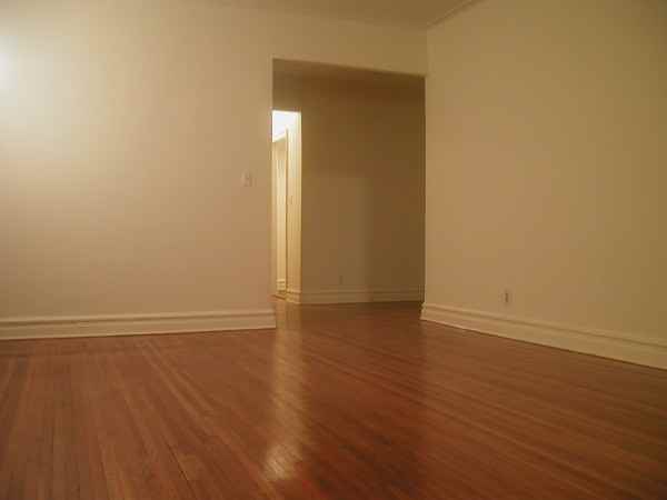 200 Clinton St 5B - Photo 2 of 6