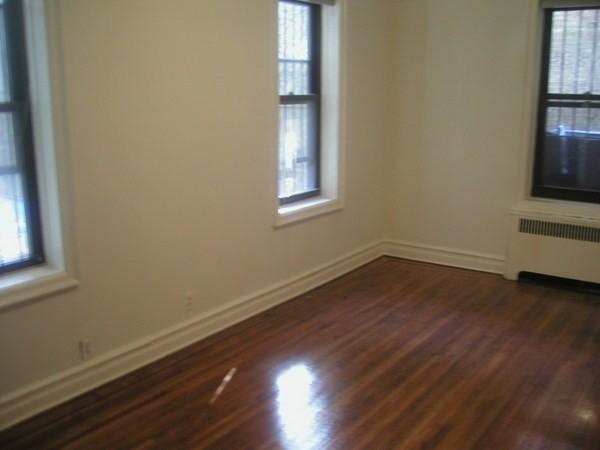 200 Clinton St 5B - Photo 3 of 6