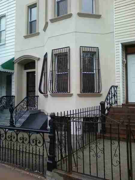 267 Cornelia St #2ndFL - Photo 2 of 11