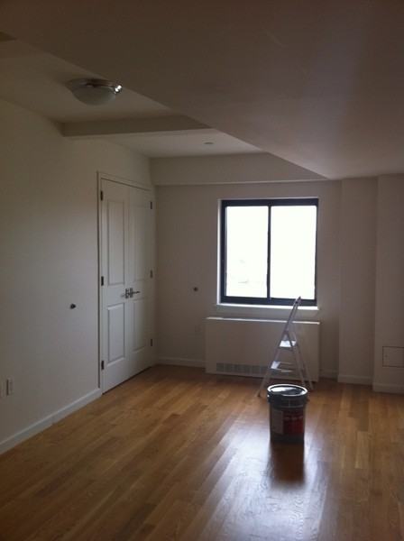 33 23rd St #6A - Photo 3 of 5