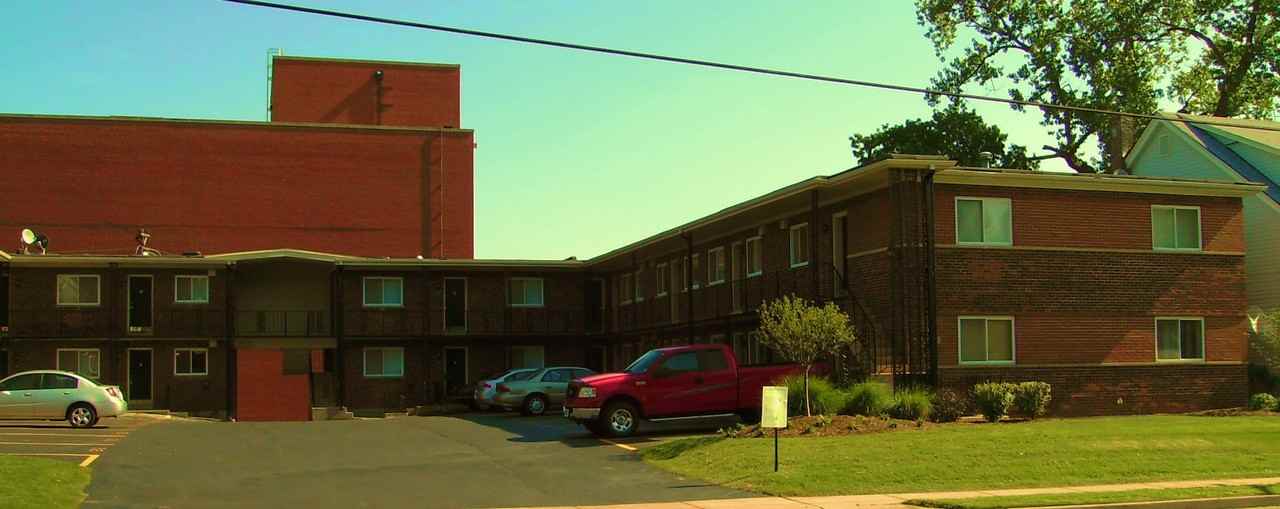 7215 Southwest Ave #211 - Photo 2 of 2