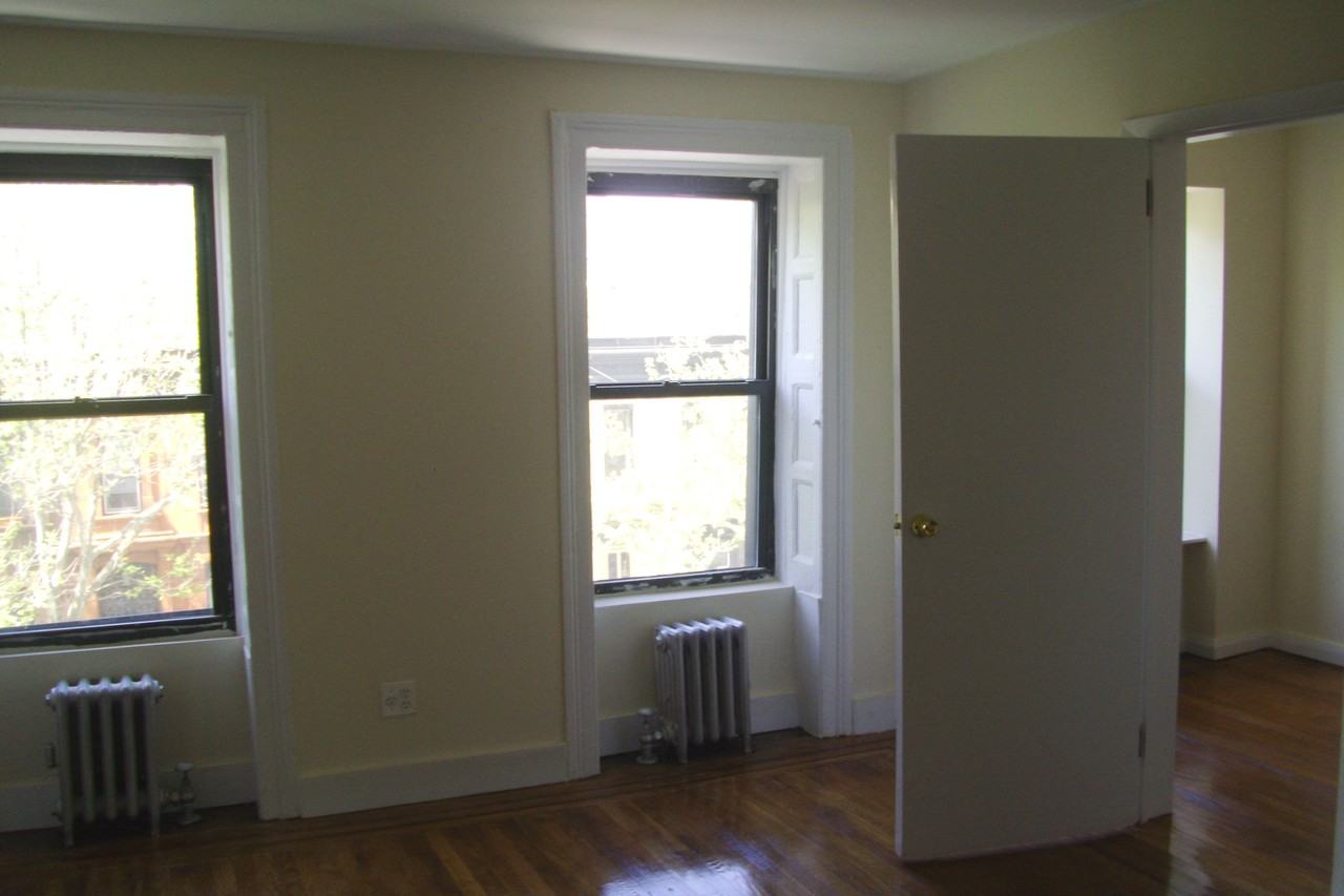 384 Halsey St #2 - Photo 2 of 6