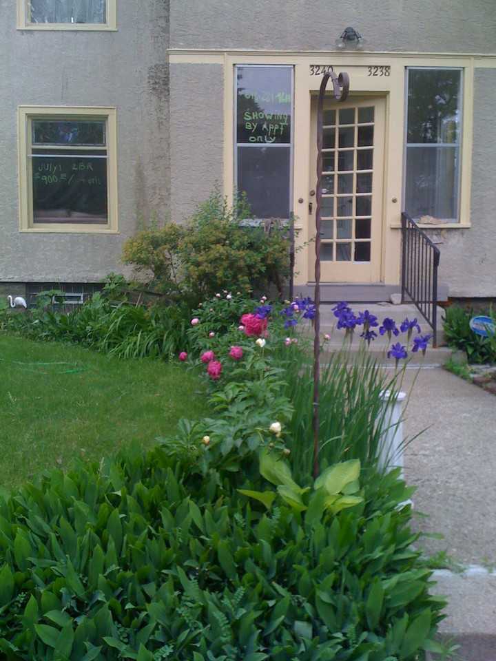 3240 Bloomington Ave S #1 - Photo 3 of 23