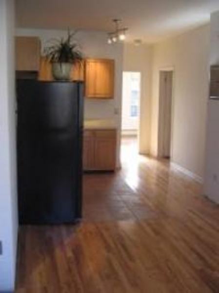 316 Van Buren St 2 - Photo 3 of 5