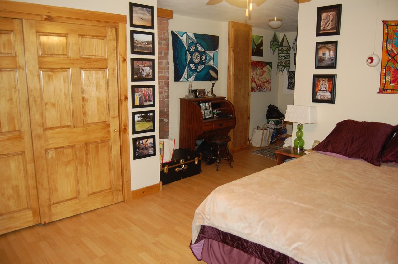 72 Main St #2 - Photo 3 of 6