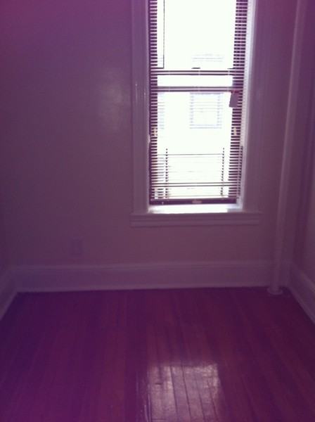 663 47th St - Photo 2 of 3