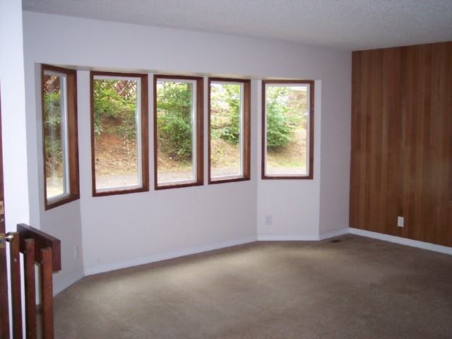 1305 Pleasant View Dr - Photo 2 of 7