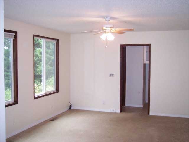 1305 Pleasant View Dr - Photo 3 of 7