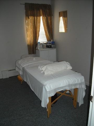 9981 Watson Rd - Photo 3 of 5