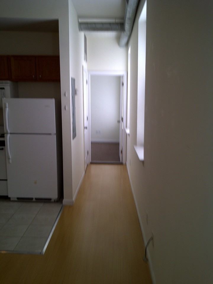1311 N 15th #C - Photo 2 of 6