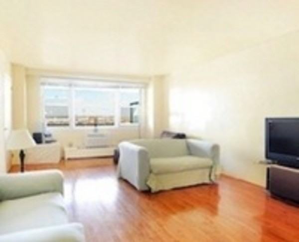 1655 Flatbush Rd - Photo 2 of 8